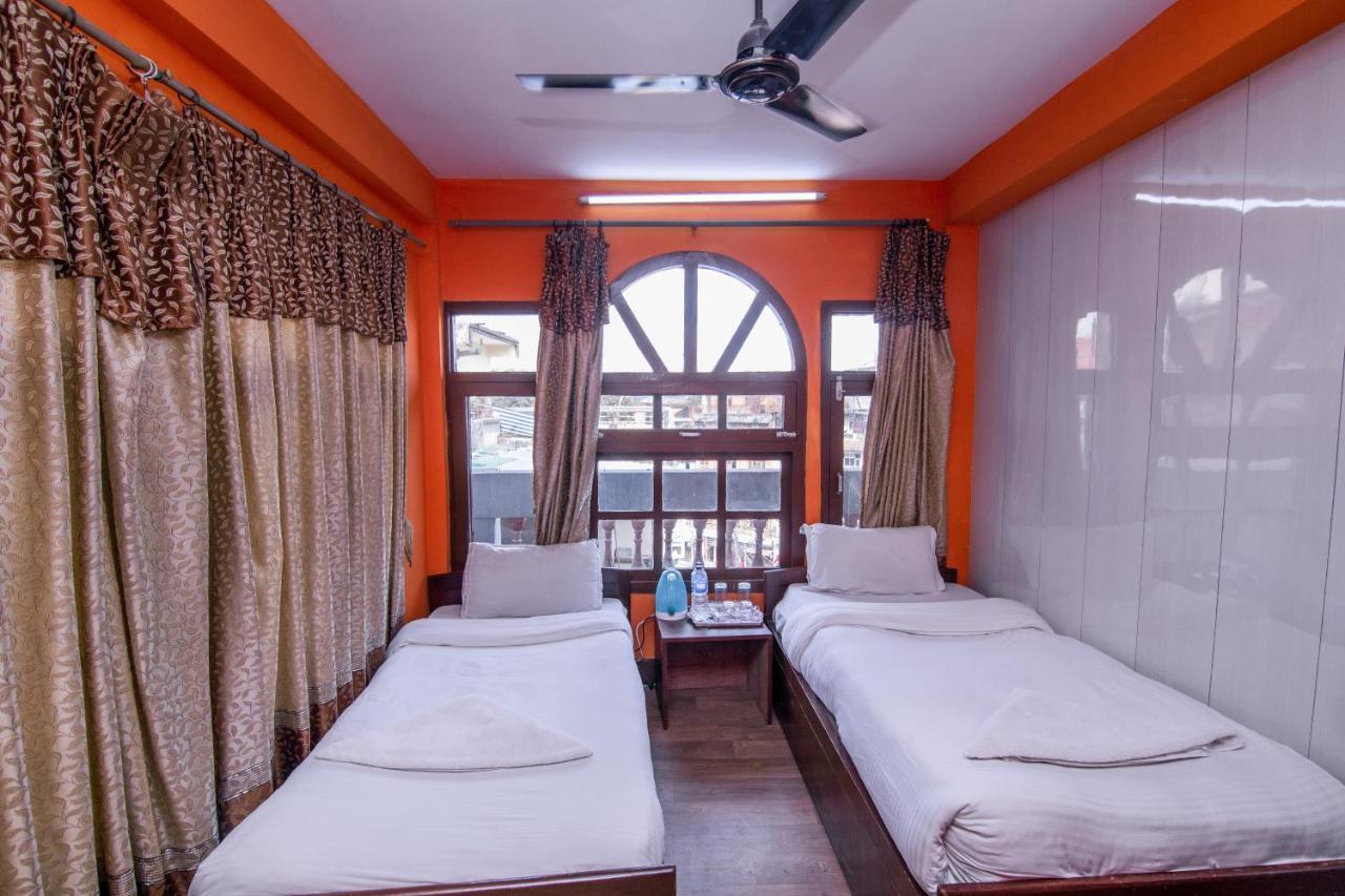 Hotel Pomelo House Catmandu Exterior foto
